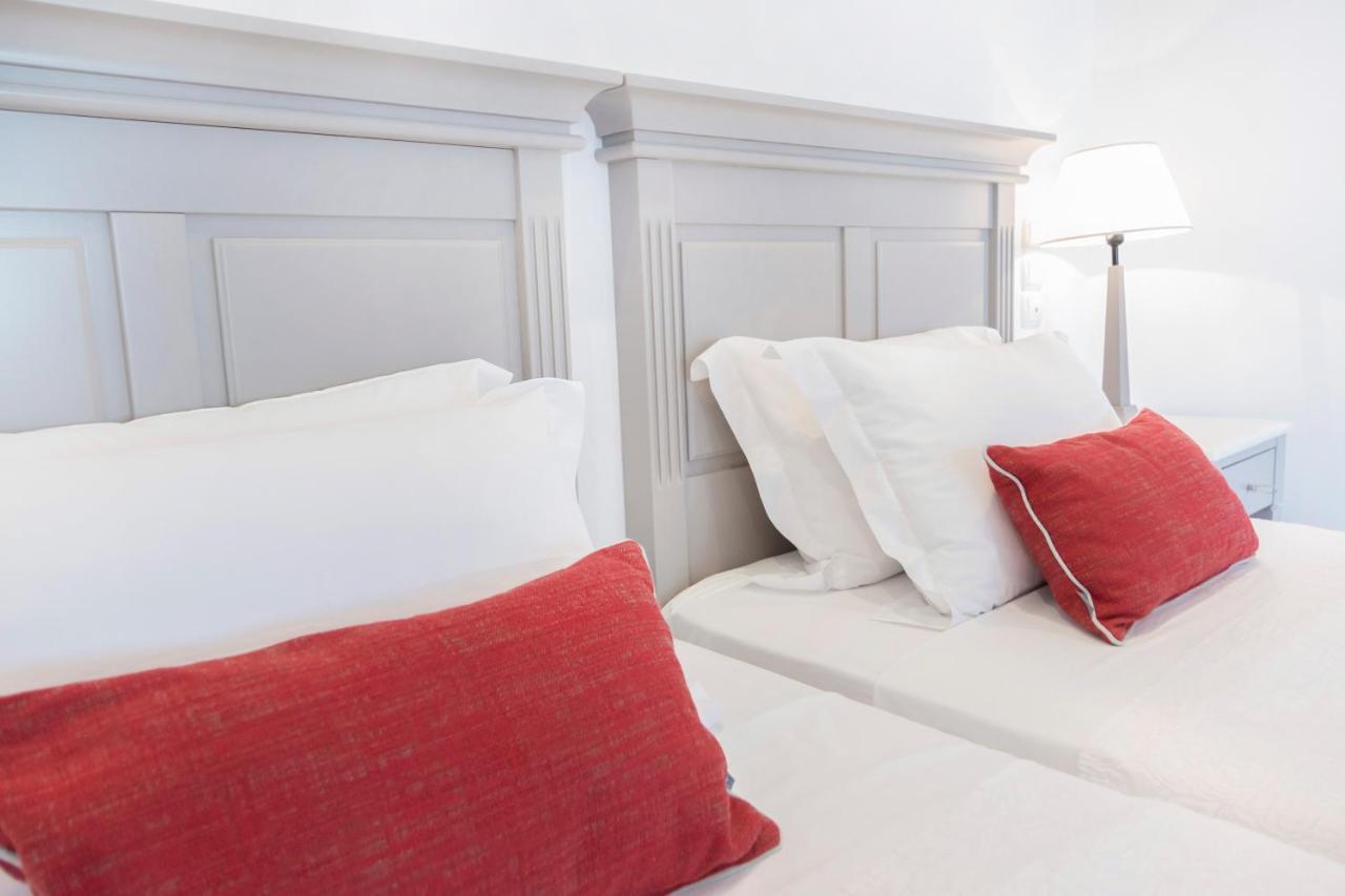 Stelia Mare Boutique Hotel เนาซา ภายนอก รูปภาพ