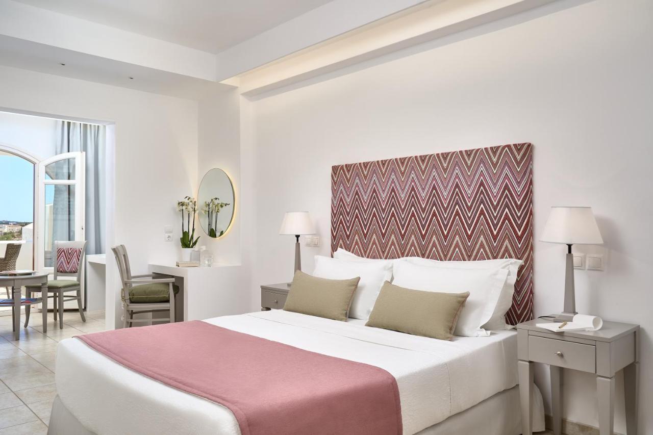 Stelia Mare Boutique Hotel เนาซา ภายนอก รูปภาพ