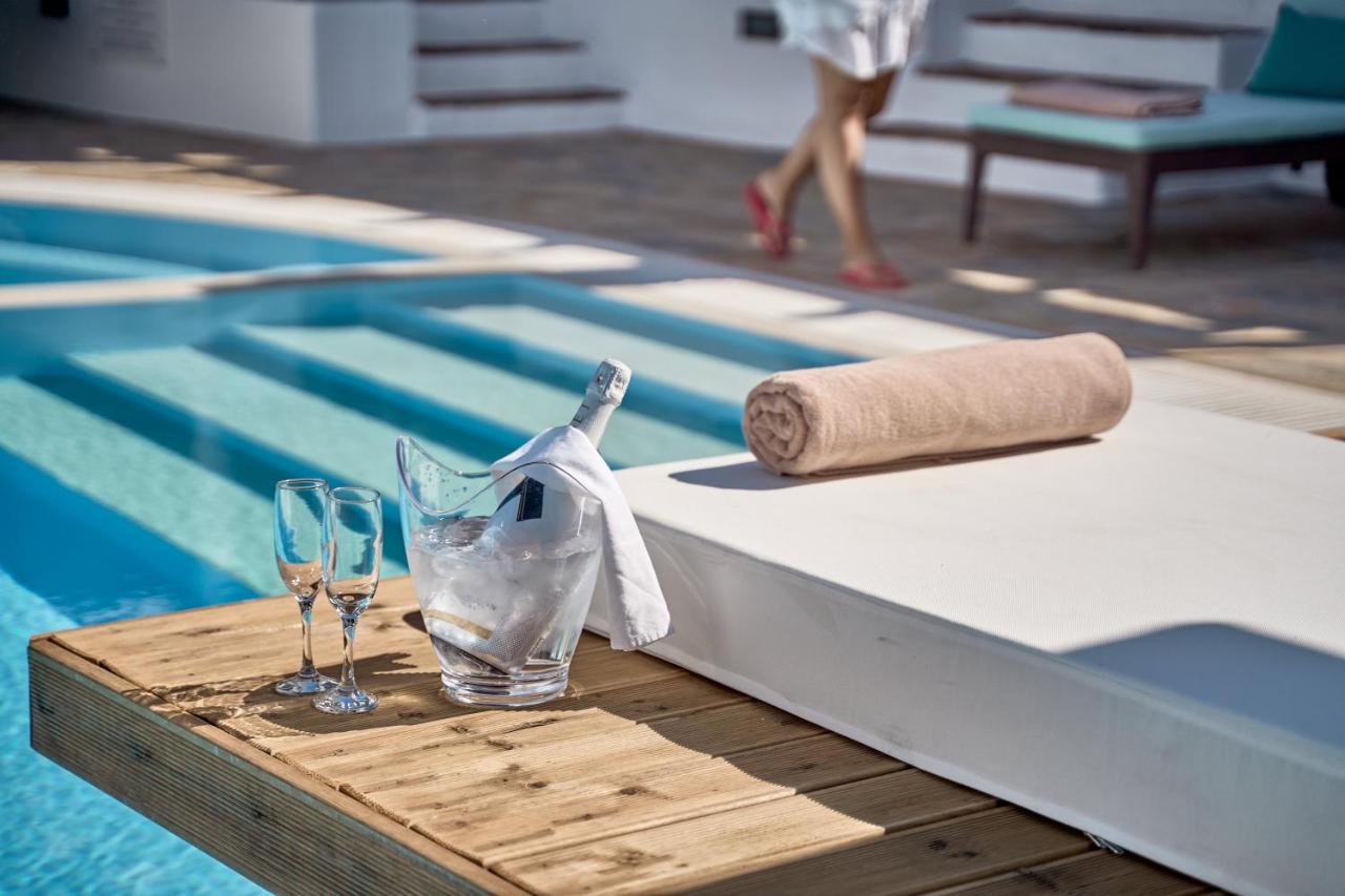 Stelia Mare Boutique Hotel เนาซา ภายนอก รูปภาพ