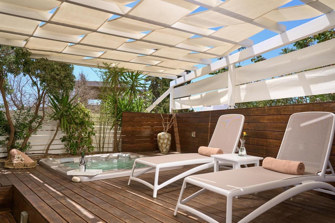 Stelia Mare Boutique Hotel เนาซา ภายนอก รูปภาพ