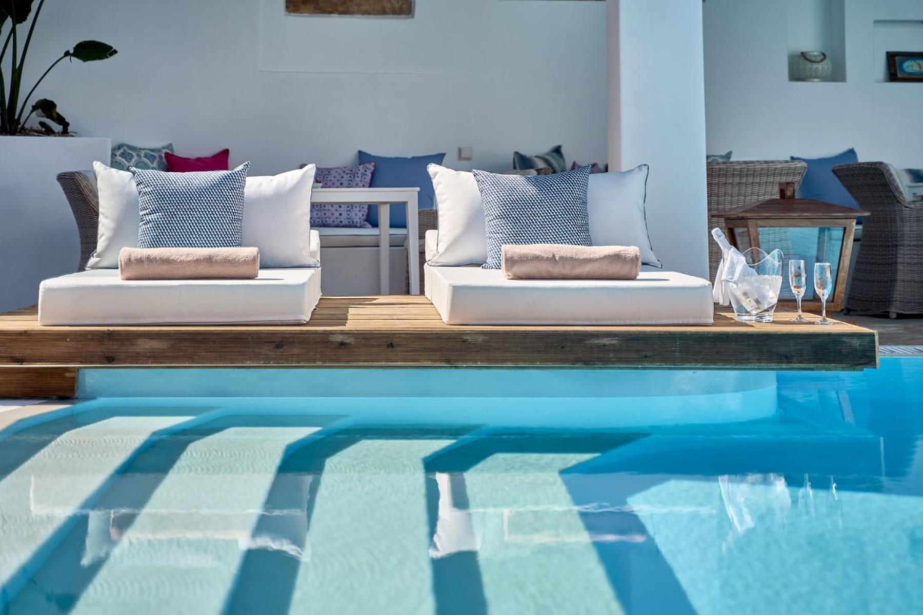 Stelia Mare Boutique Hotel เนาซา ภายนอก รูปภาพ