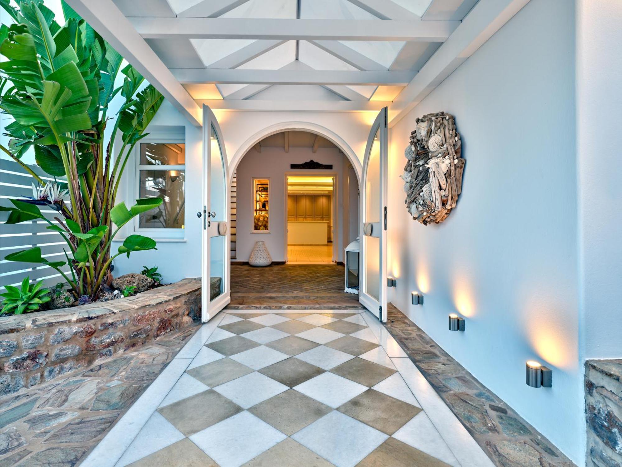 Stelia Mare Boutique Hotel เนาซา ภายนอก รูปภาพ